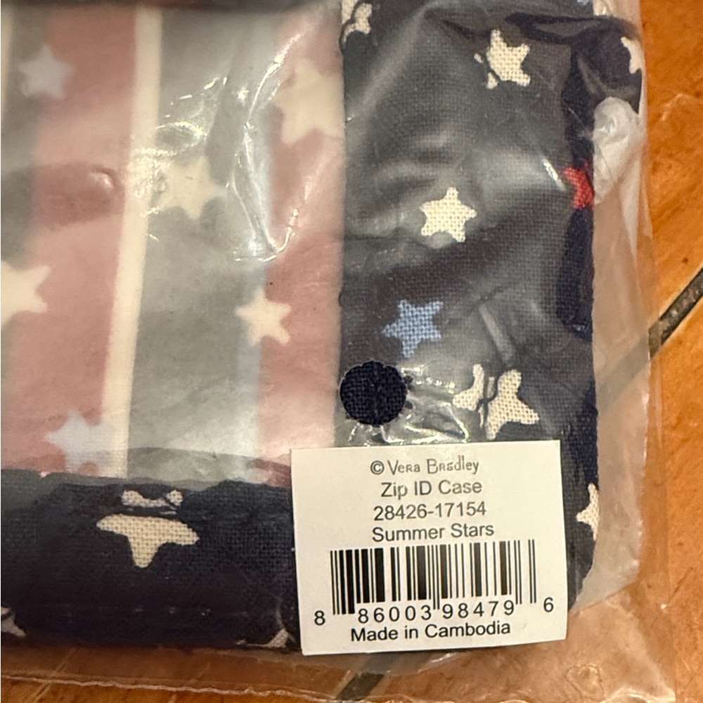 Vera Bradley Zip ID Case in Summer Stars Print - Picture 7 of 7